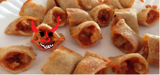 Illustration for article titled PIZZA ROLLS